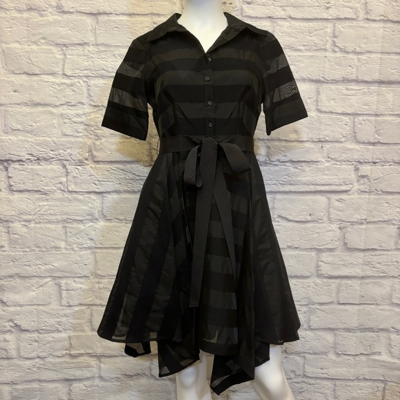 Badgley Mischka Dresses & Skirts - Belle Badgley Mischka 2 Dress Black Striped Short Sleeve Party Fit & Flare